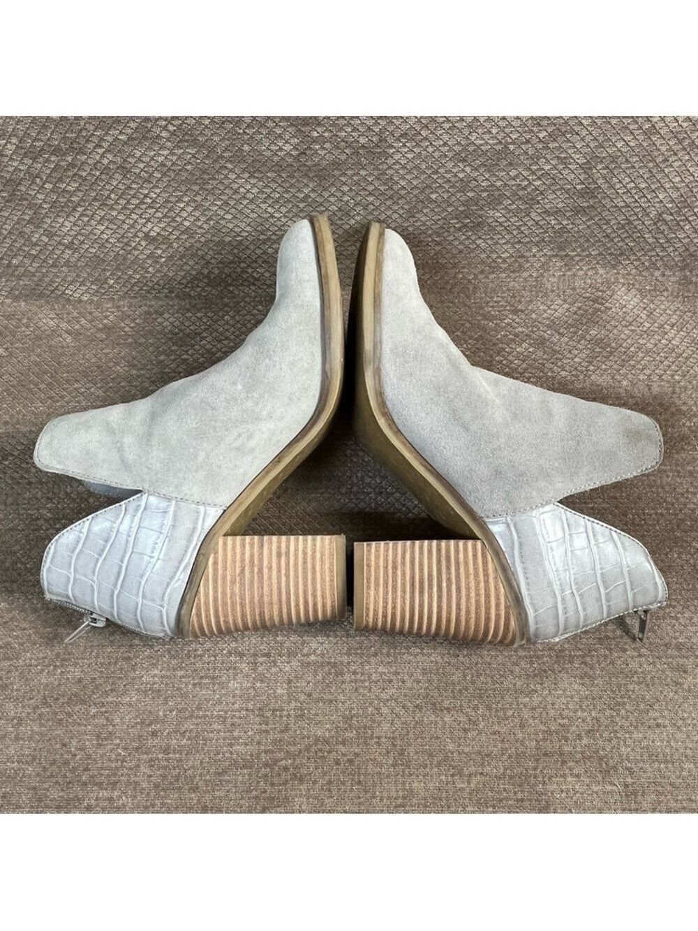 DV8 Dolce Vita Shai Women’s size 7 Grey Suede & Mixed Material Heeled Bootie EUC - Picture 8 of 16